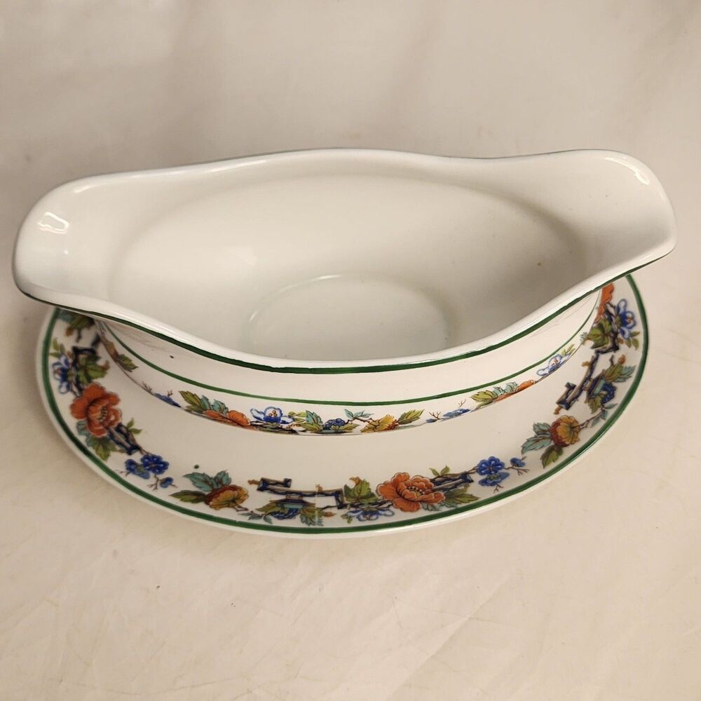 #7601 VTG Rare Shenango China Gravy Boat Made by John Hood